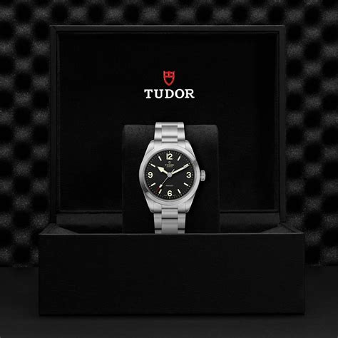 tudor klokke herre